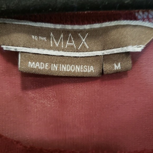 Sheer, blouse, quarter sleeve, garnet - Picture 8 of 10